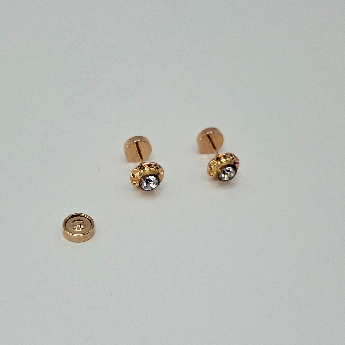 Aros abridores para bebé y niña de oro laminado 20k modelo piedra de circón